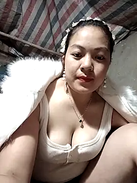 Snapshot of Lucky_cutee chatting on March 2026 04:05:01 AM Lucky cutee online show from March 2026 04:05:01 AM