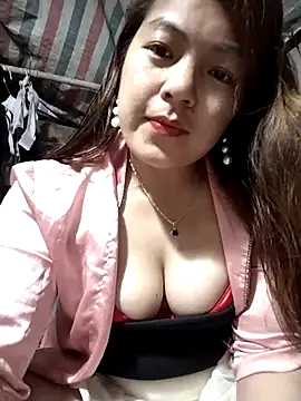 Snapshot of Lucky_cutee chatting on March 2026 03:43:02 AM Lucky cutee online show from March 2026 03:43:02 AM