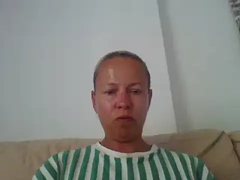Snapshot of jennyblondeuk chatting on June 2026 04:56:02 PM jennyblondeuk online show from June 2026 04:56:02 PM