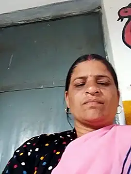 CUTE Ishpa online show from February 2026 06:28:02 AM