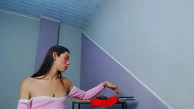 Harley Clayn online show from March 2026 08:36:02 PM