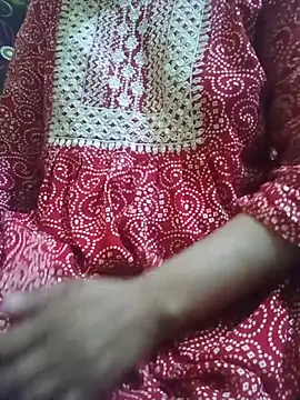 Snapshot of suman_bhabhi001 chatting on June 2026 11:46:02 PM suman bhabhi001 online show from June 2026 11:46:02 PM