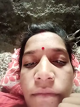 Karishma singh online show from February 2026 10:58:02 PM