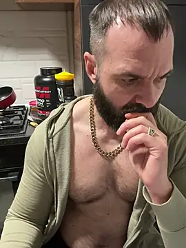 Snapshot of DamonSalvatore2 chatting on January 2026 10:58:02 PM DamonSalvatore2 online show from January 2026 10:58:02 PM