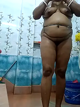Snapshot of Hot-Angale chatting on April 2026 07:18:01 AM Hot-Angale online show from April 2026 07:18:01 AM