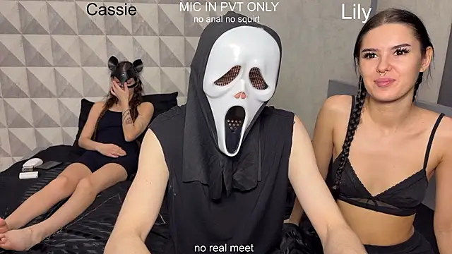 girls secrets online show from February 2026 11:06:02 AM