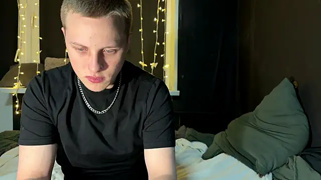 love4couple online show from March 2026 05:08:01 PM