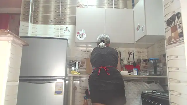 RebeccaDarling online show from June 2026 05:12:01 AM