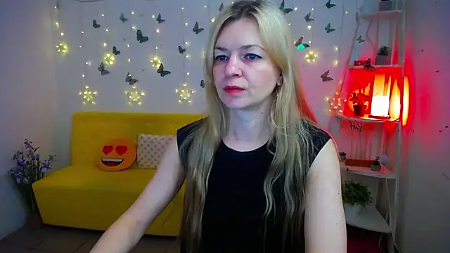Snapshot of MelissaTyler chatting on May 2026 05:12:01 AM MelissaTyler online show from May 2026 05:12:01 AM