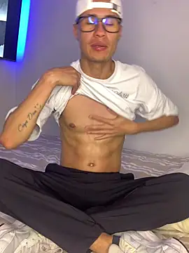 Latin Paisa Boy online show from January 2026 02:46:02 AM