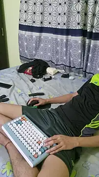 LeonS 20cm online show from January 2026 12:03:02 AM