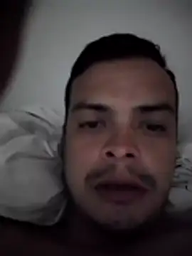 Snapshot of soytorres92 chatting on March 2026 07:23:01 AM soytorres92 online show from March 2026 07:23:01 AM