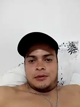 Snapshot of soytorres92 chatting on March 2026 08:19:01 AM soytorres92 online show from March 2026 08:19:01 AM