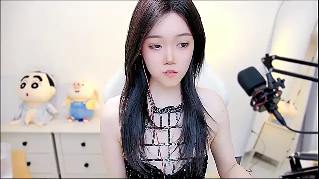 Cindy-dd online show from February 2026 11:42:02 AM