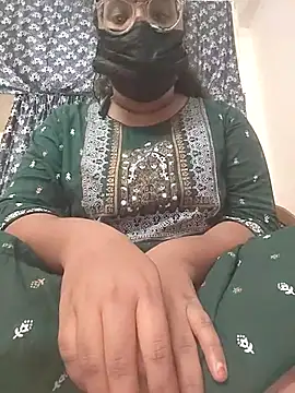 Snapshot of MaggieTelugu-15 chatting on February 2026 08:32:01 AM MaggieTelugu-15 online show from February 2026 08:32:01 AM