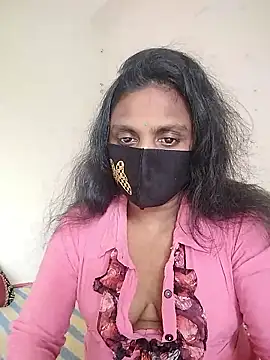 Snapshot of Hot_Sweety02 chatting on January 2026 09:35:01 AM Hot Sweety02 online show from January 2026 09:35:01 AM