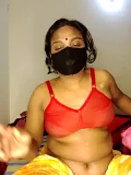 Snapshot of Hot_Sweety02 chatting on February 2026 11:20:01 PM Hot Sweety02 online show from February 2026 11:20:01 PM