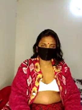 Snapshot of Hot_Sweety02 chatting on February 2026 09:43:01 PM Hot Sweety02 online show from February 2026 09:43:01 PM