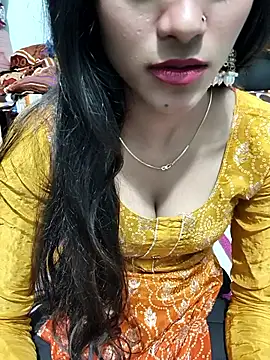 Yours-Zeenat online show from February 2026 09:23:01 PM