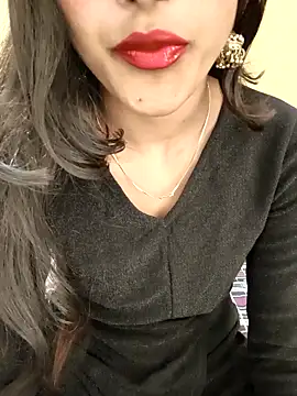 Yours-Zeenat online show from April 2026 04:18:02 AM