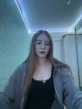 Eseniya  online show from February 2026 11:47:02 AM