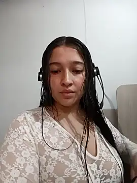 Laia  Evanss online show from April 2026 06:48:02 PM