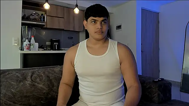 Snapshot of Nicole_and_thiago1 chatting on January 2026 01:46:02 PM Nicole and thiago1 online show from January 2026 01:46:02 PM