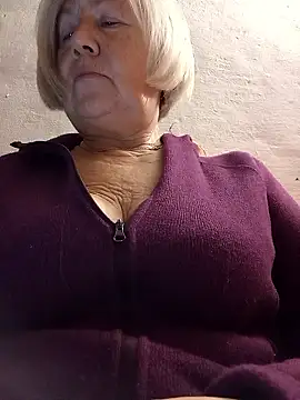 Snapshot of KlaudiaDarling chatting on January 2026 07:37:02 PM KlaudiaDarling online show from January 2026 07:37:02 PM