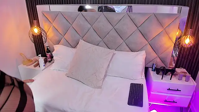 Sara Channel01 online show from February 2026 10:42:02 AM