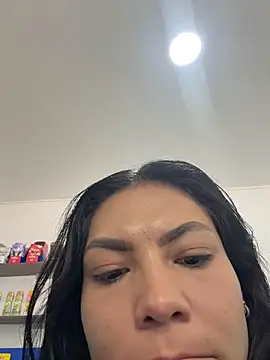 Sarah Hinata online show from January 2026 01:38:02 PM