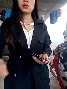 congchua977 online show from February 2026 01:23:01 AM