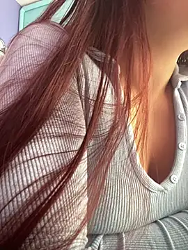 Scarlet auraa online show from March 2026 08:47:02 PM