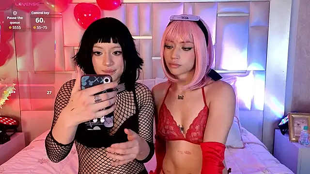 Snapshot of Sienna_Desiree chatting on February 2026 12:56:02 PM Sienna Desiree online show from February 2026 12:56:02 PM