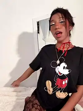 DAMMLEYLA online show from January 2026 05:45:01 AM