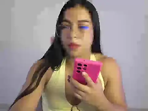 Snapshot of Daphne_Grayy chatting on March 2026 06:48:01 PM Daphne Grayy online show from March 2026 06:48:01 PM