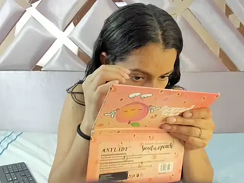 MiaKleinX online show from March 2026 09:08:01 PM