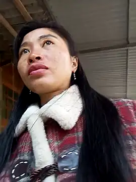 Hiniyk2 online show from January 2026 02:48:01 AM