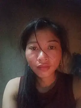 Snapshot of Hiniyk2 chatting on July 2026 10:45:01 PM Hiniyk2 online show from July 2026 10:45:01 PM