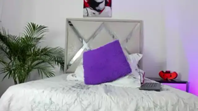 Liam saint online show from March 2026 12:17:02 PM