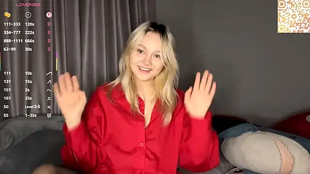 new wave chloe online show from January 2026 10:45:01 PM