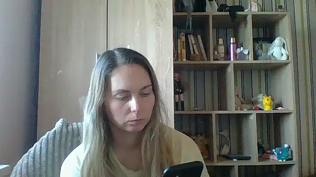 VikiLove765 online show from February 2026 10:48:01 AM