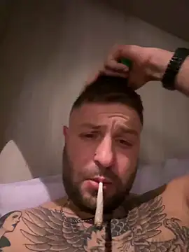 ASannicand64659 online show from January 2026 07:39:02 PM