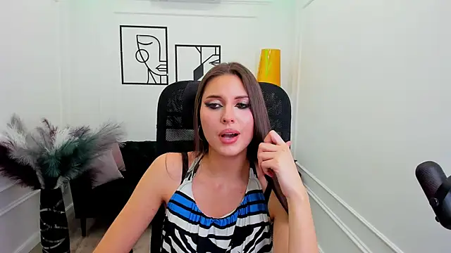 LeslieSvilti online show from January 2026 11:48:01 AM