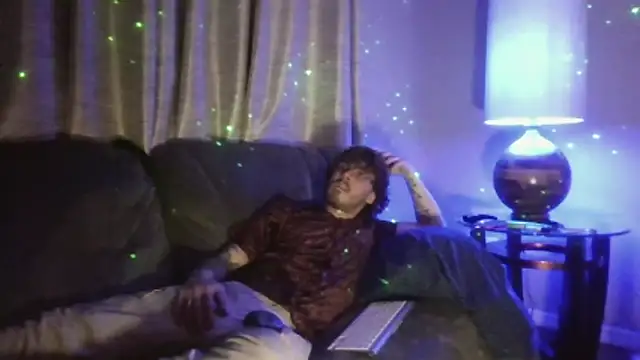 Derrick7799 online show from February 2026 05:39:01 AM