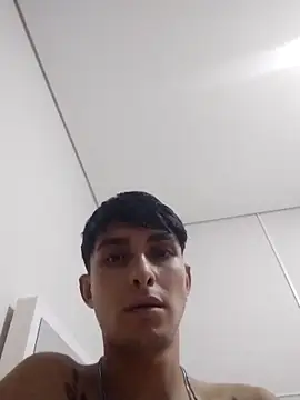 Snapshot of Fefe2805 chatting on March 2026 02:58:01 AM Fefe2805 online show from March 2026 02:58:01 AM