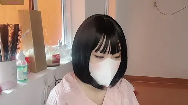 Snapshot of Tieu-May chatting on February 2026 05:45:01 AM Tieu-May online show from February 2026 05:45:01 AM