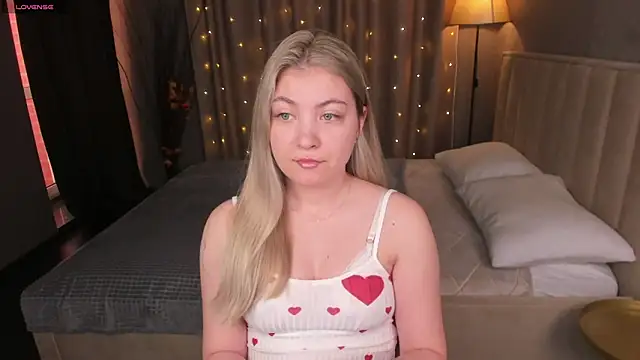 Angel  Grace online show from April 2026 12:05:02 AM