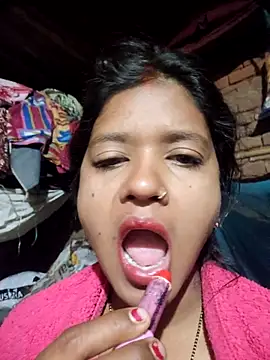 Snapshot of Horny-Rashi chatting on February 2026 11:09:01 PM Horny-Rashi online show from February 2026 11:09:01 PM