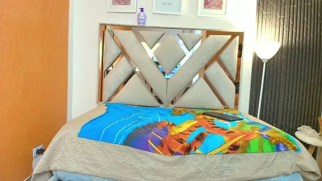 Snapshot of SalomeWilson chatting on February 2026 08:09:02 PM SalomeWilson online show from February 2026 08:09:02 PM