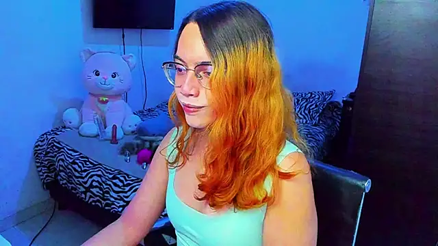 lillykittyyy online show from February 2026 09:40:02 PM